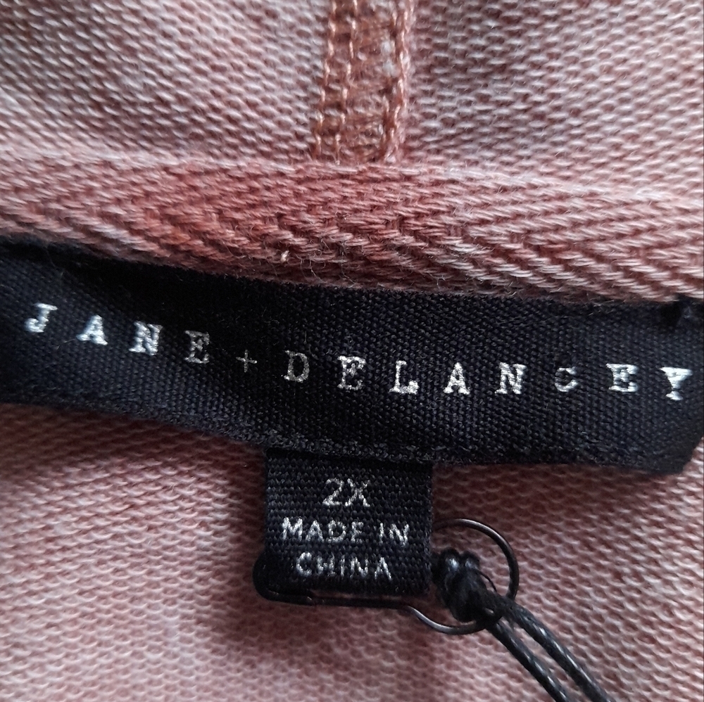 Jane And Delaney Hoodie Size 2X Pink Short Sleeve Kangaroo Pocket Distressed - Picture 6 of 10